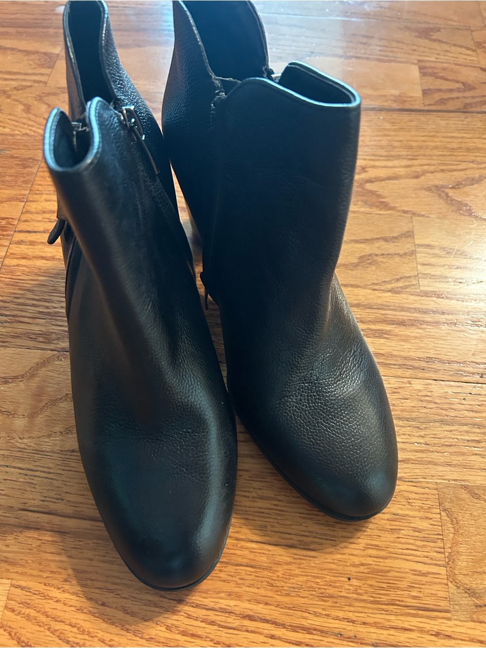Alex Marie Black Leather Block Heel Ankle Booties - Picture 2 of 8